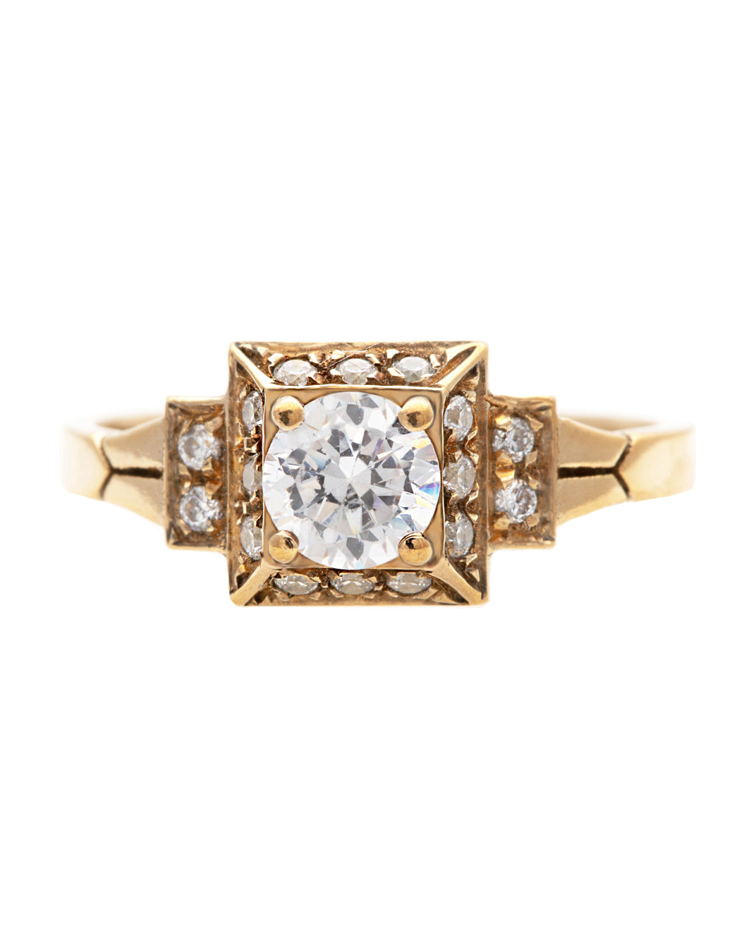 Sublime Diamond Ring with a Round Cut Diamond and Halo – TOR