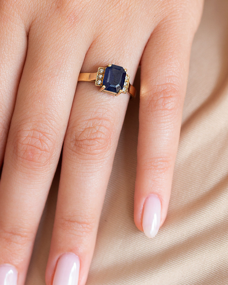 NBS 1920's Sapphire and Diamond Ring