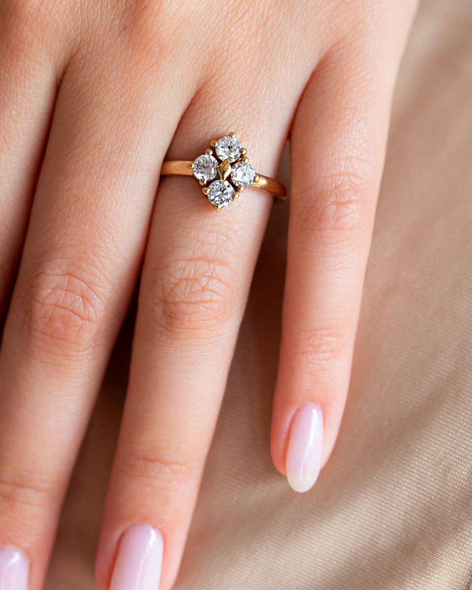 Star Dust Kite Shaped Diamond Ring