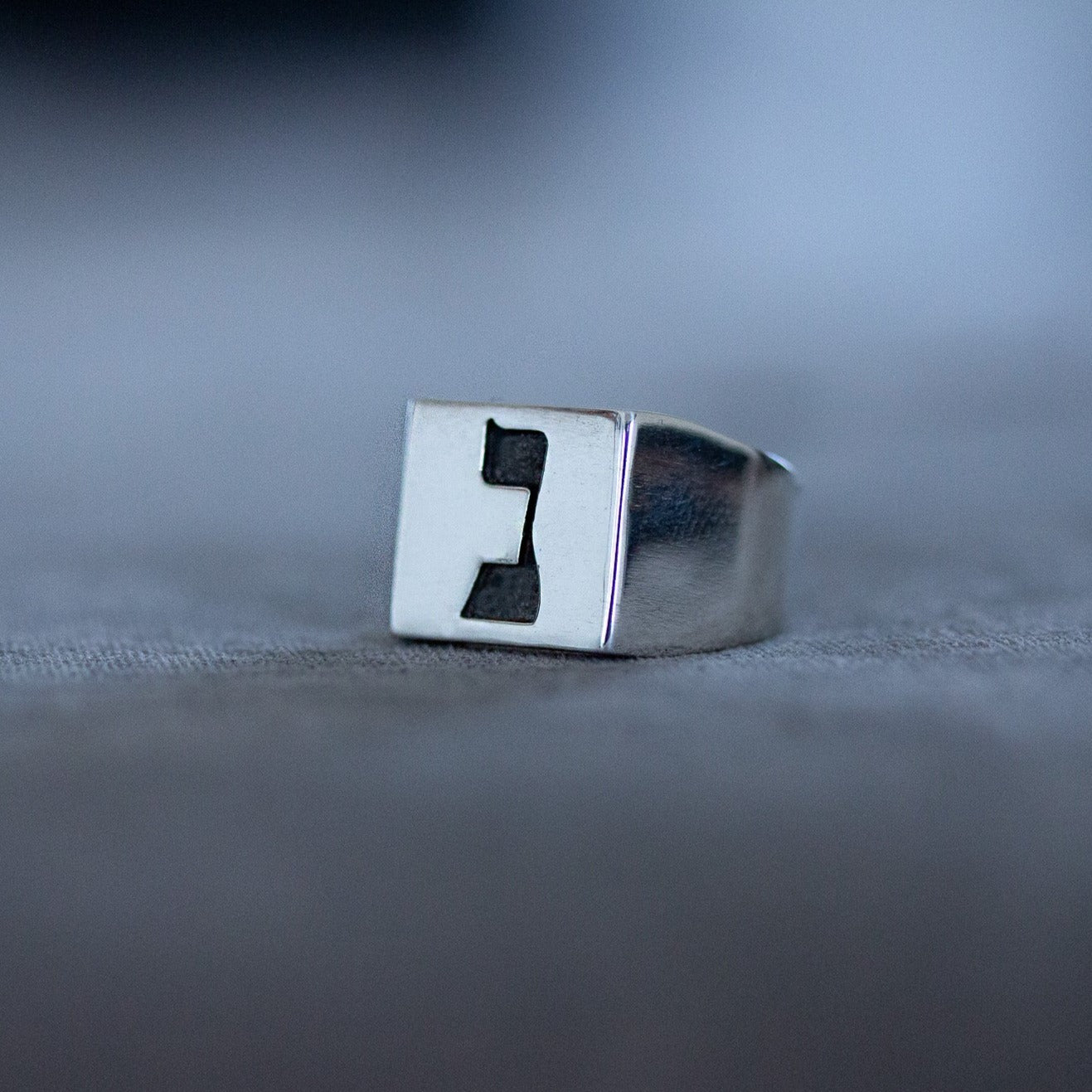 NOON Signet Ring