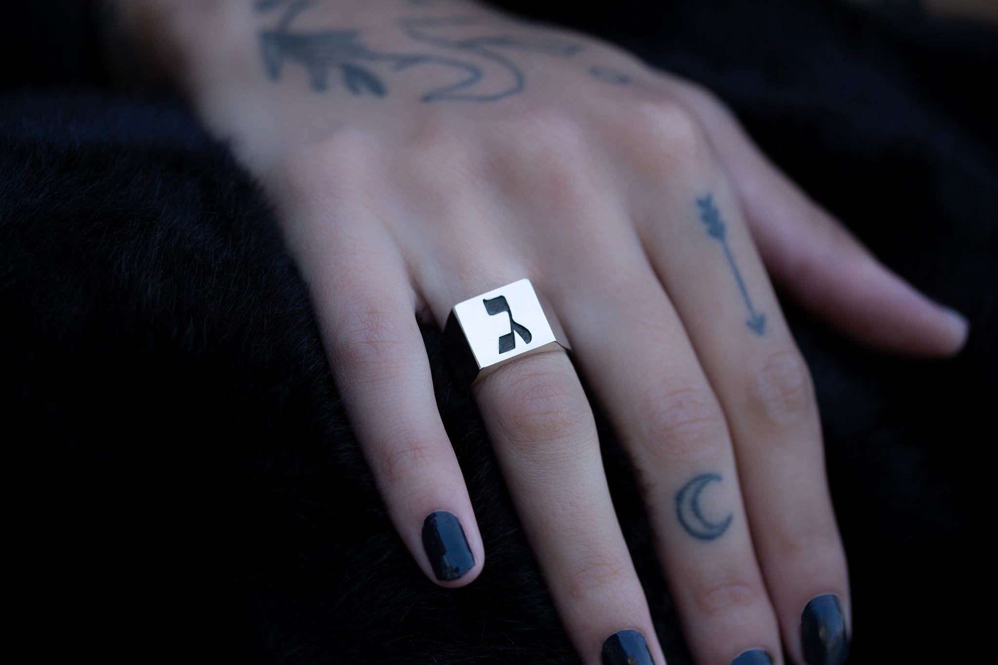 Hebrew Letter GIMMEL Signet Ring  טבעת חותם האות גימ"ל