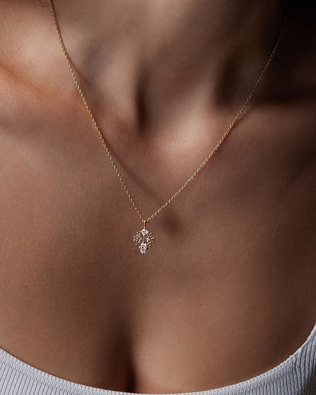 Virginia Diamond Necklace with Natural Diamonds