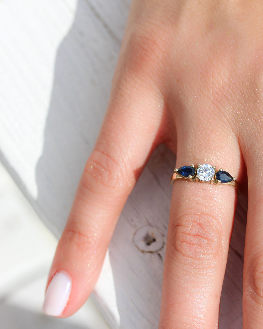 Blues Sapphire and Diamond Ring