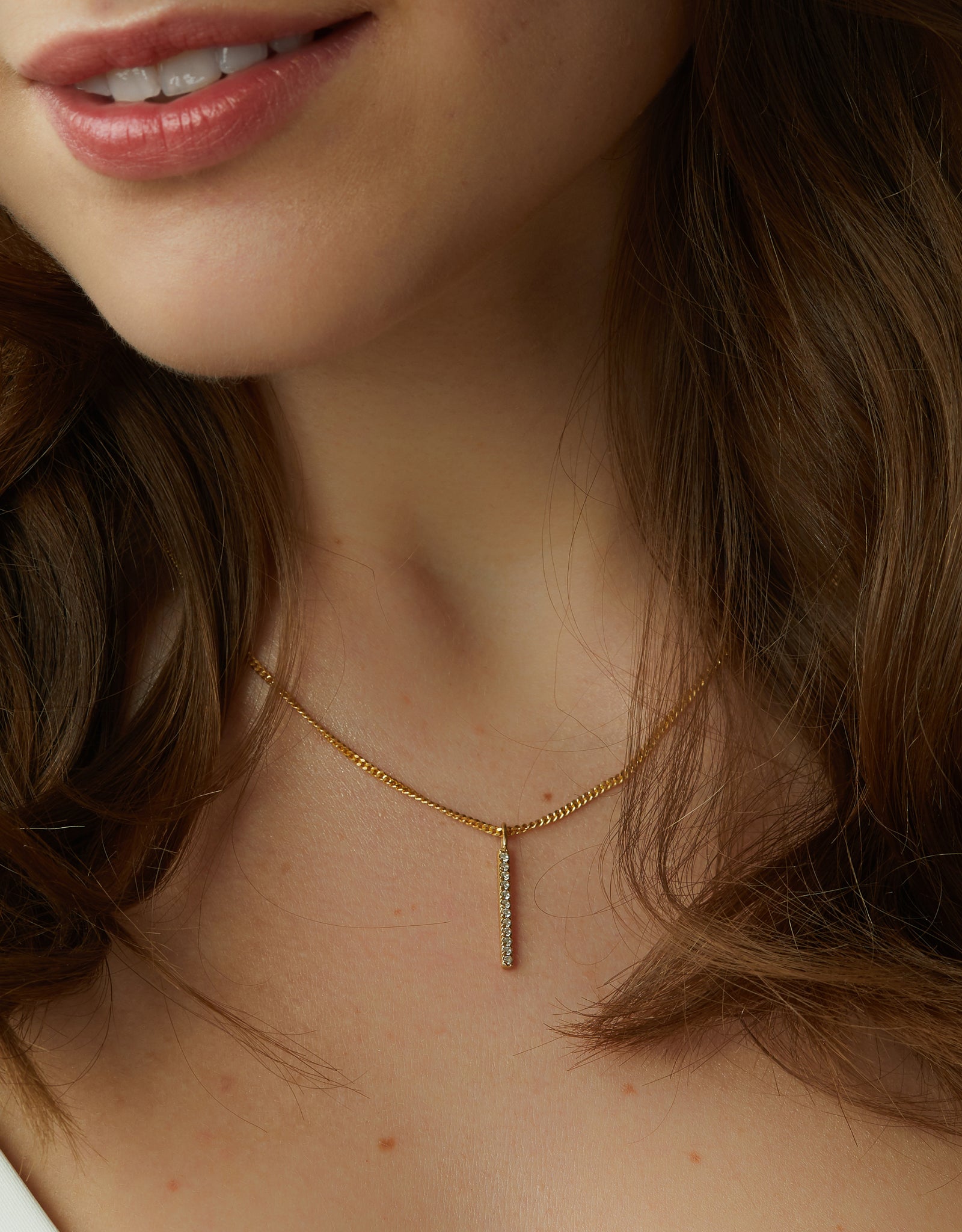 One Line Diamond Bar Necklace