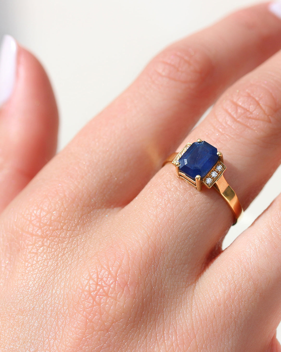 NBS 1920&#39;s Sapphire and Diamond Ring